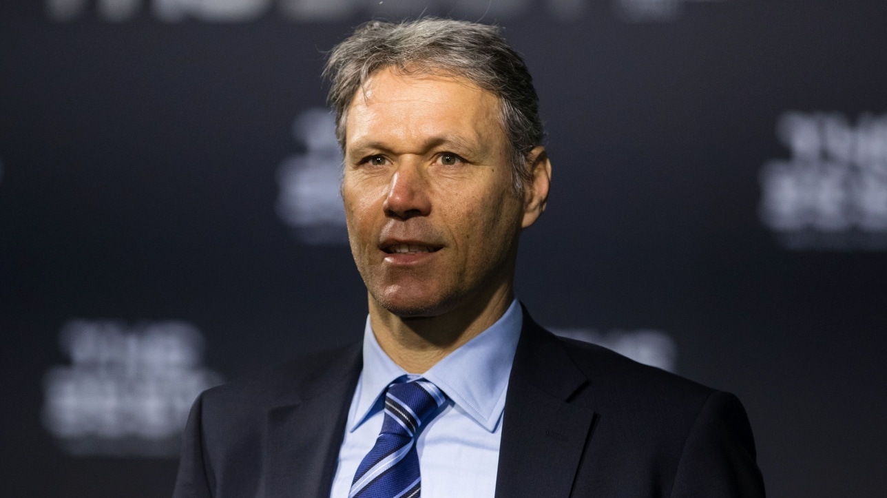 Van Basten devenu cadre à la FIFA